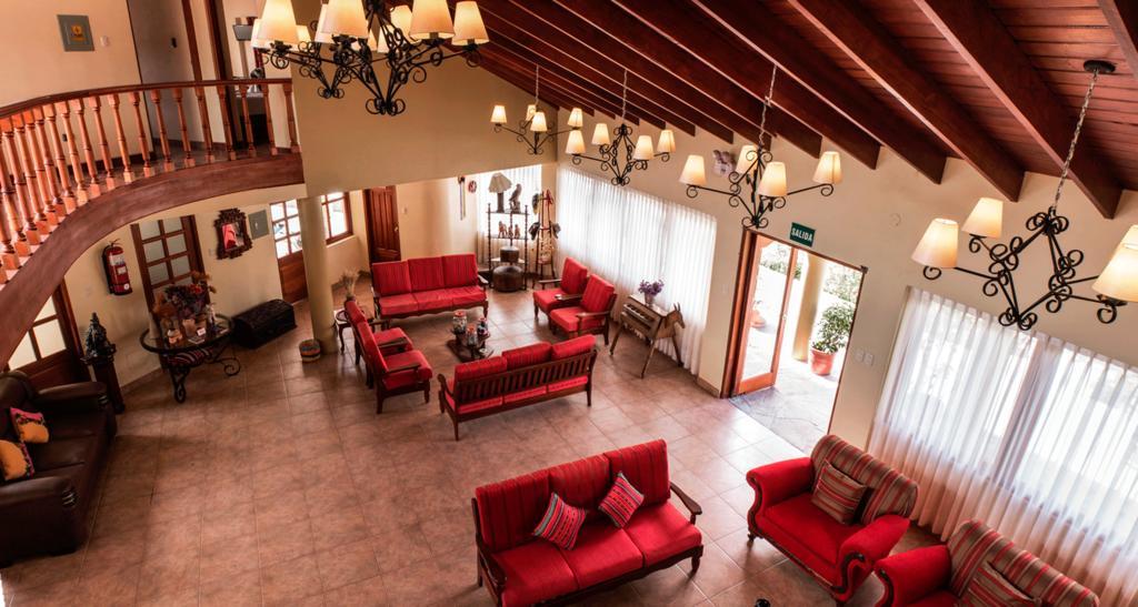 Hotel Mabey อูรูบัมบา ภายนอก รูปภาพ